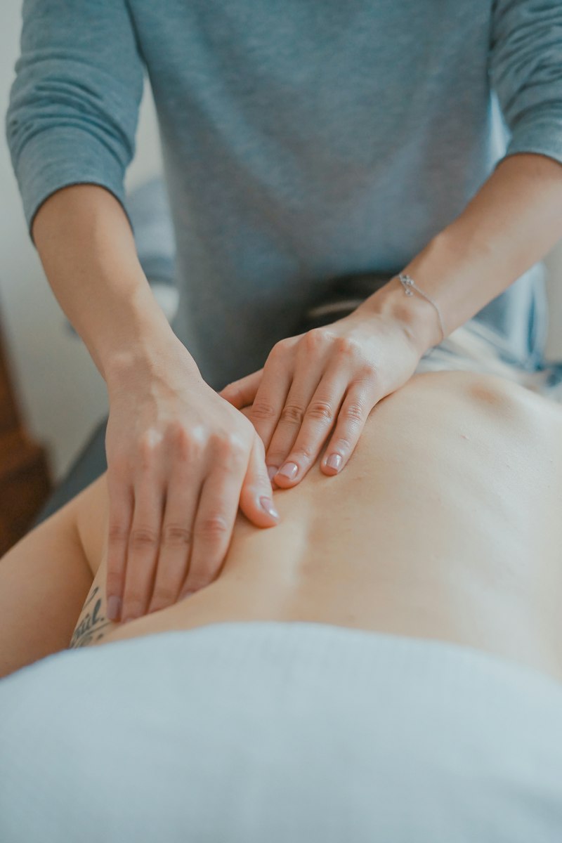 Massagem relaxante pós-viagem — foto 2